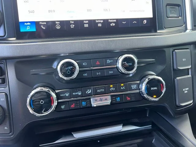 2025 Ford F-250 Super Duty Platinum - Photo 19