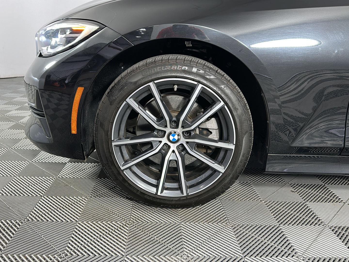 Used 2020 Black Sapphire Metallic BMW 330i xDrive image 7