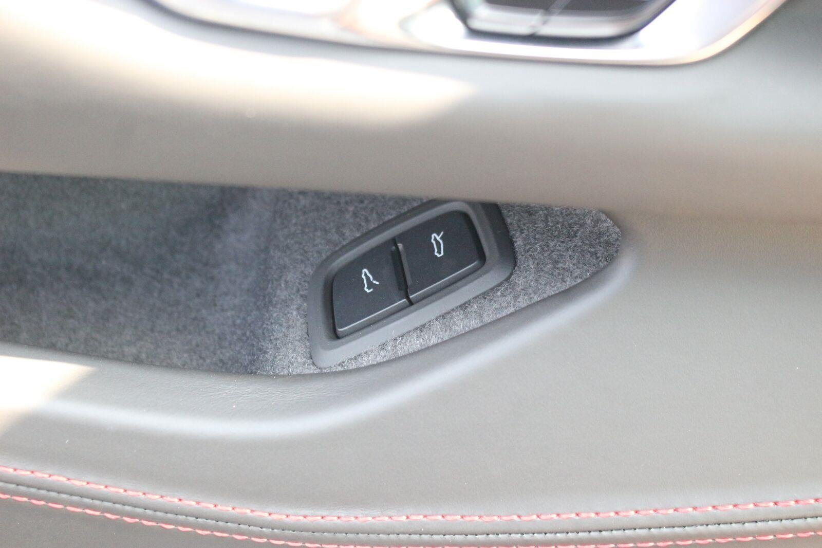 Used 2022 TORCH RED Chevrolet 3LT image 16