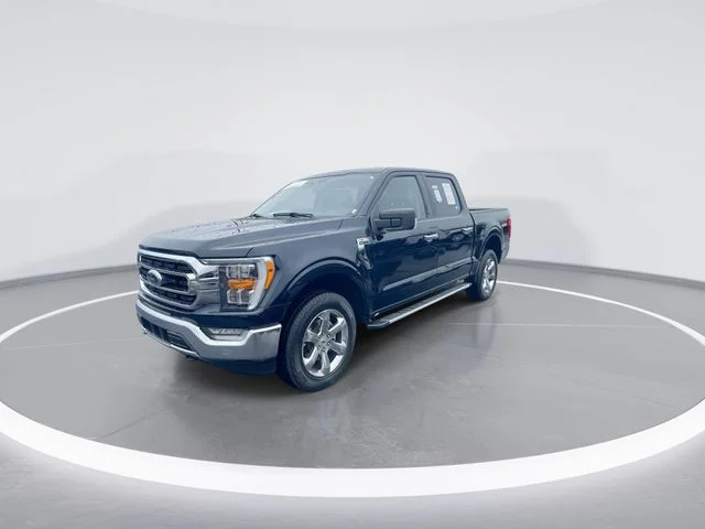 Used 2023 Blue Ford XLT image 4