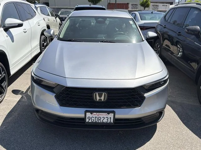 Used 2023  Honda LX image 2