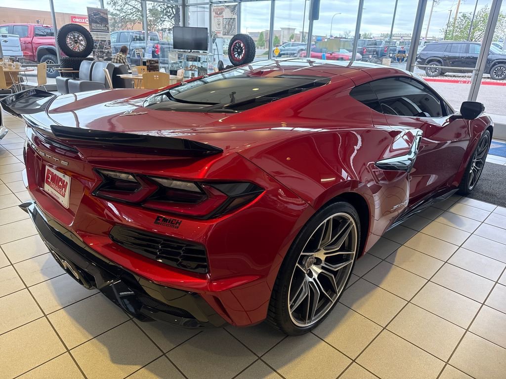 Used 2023 Red Mist Metallic Tintcoat Chevrolet 2LZ image 5