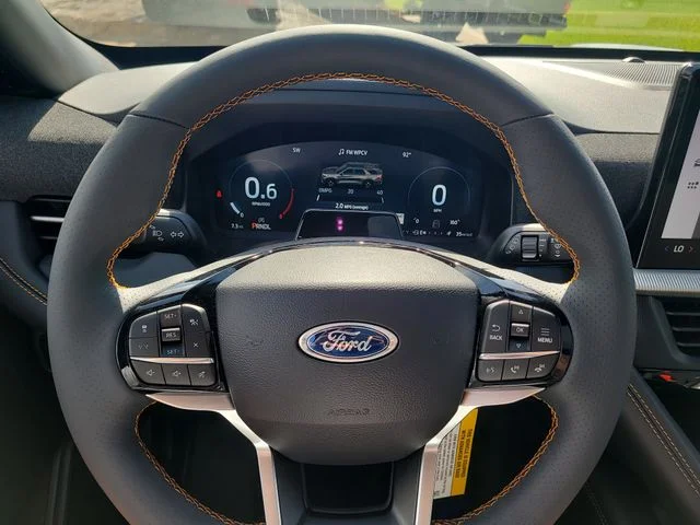 New 2027 Gray Metallic Ford Tremor image 31
