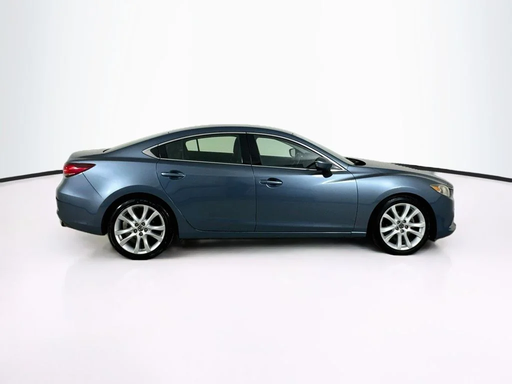 Used 2015 Blue Reflex Mica Mazda i Touring image 8