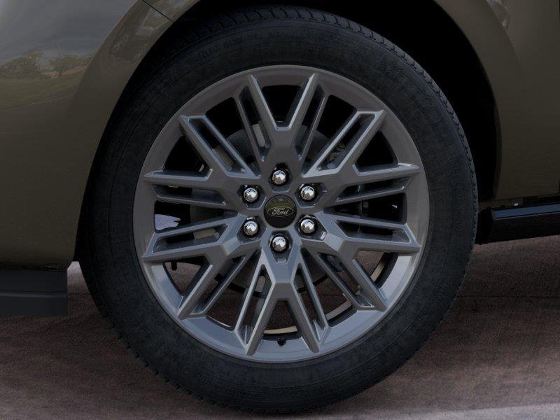 New 2027 Marsh Gray Ford Platinum image 4