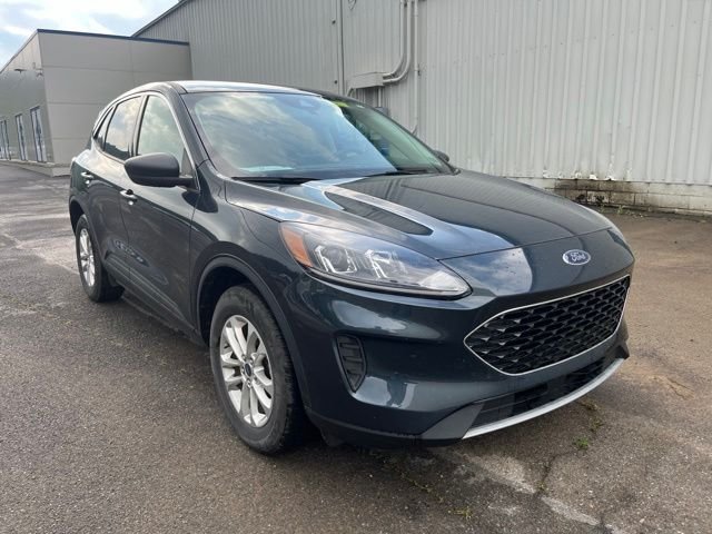 Used 2022 Stone Blue Metallic Ford SE image 3