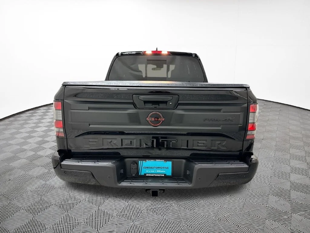 2026 Nissan Frontier PRO-4X - Photo 11