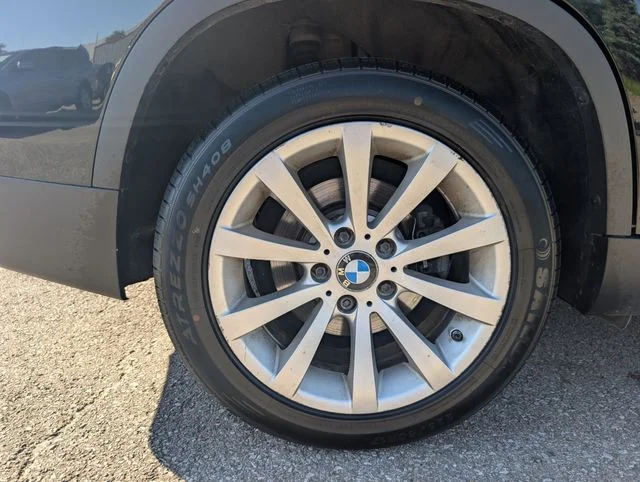 Used 2015 Black BMW xDrive28i image 22