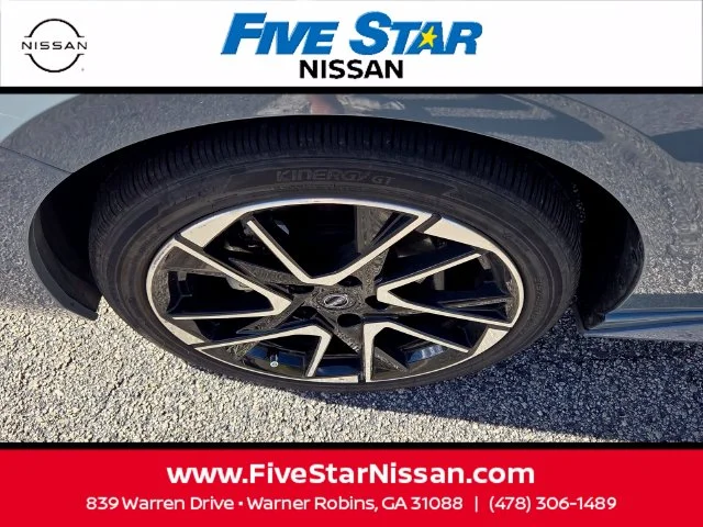 Used 2024 Gray Nissan SR image 18