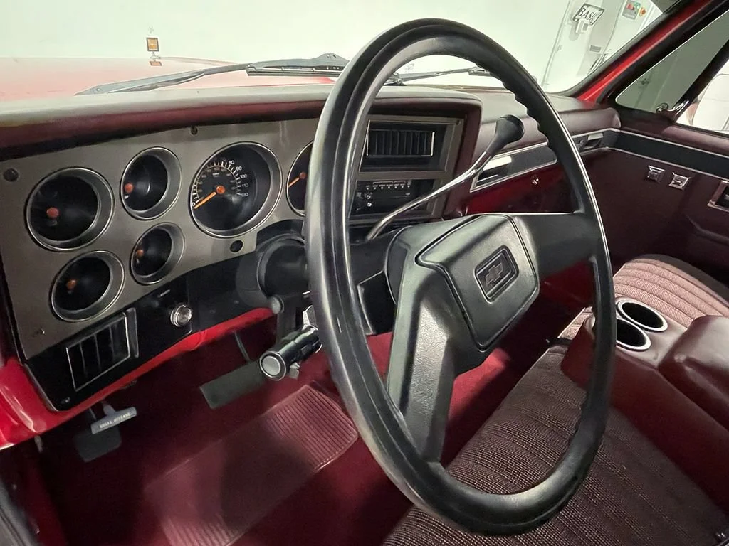 Used 1985  Chevrolet NA image 55
