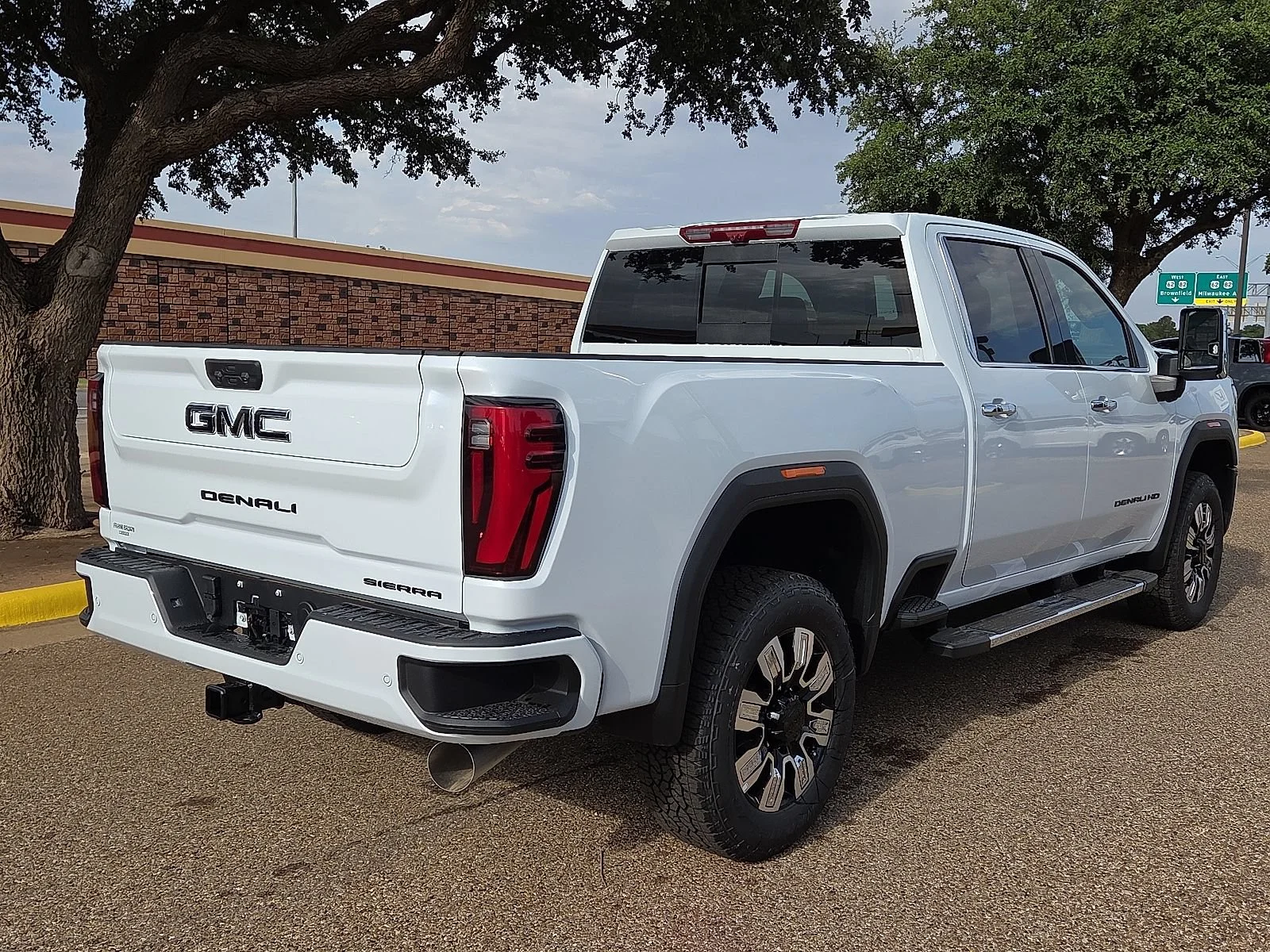 New 2026 Glacier White Tricoat GMC Denali image 4
