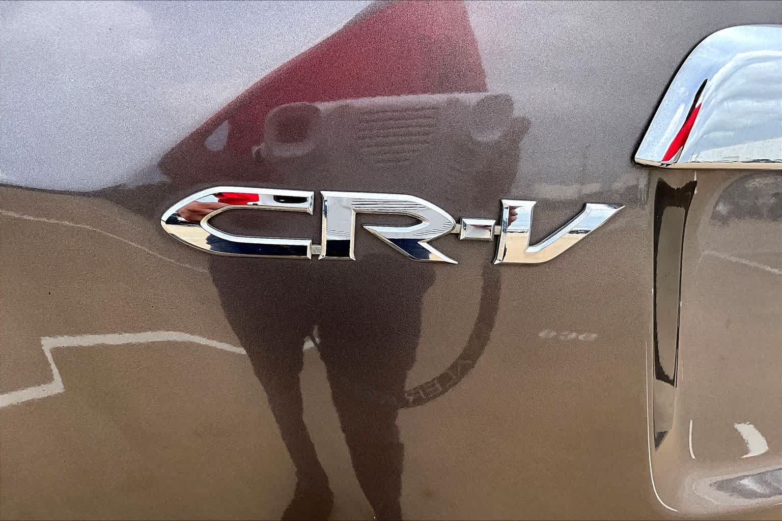 Used 2011 Polished Metal Metallic Honda EX-L image 9