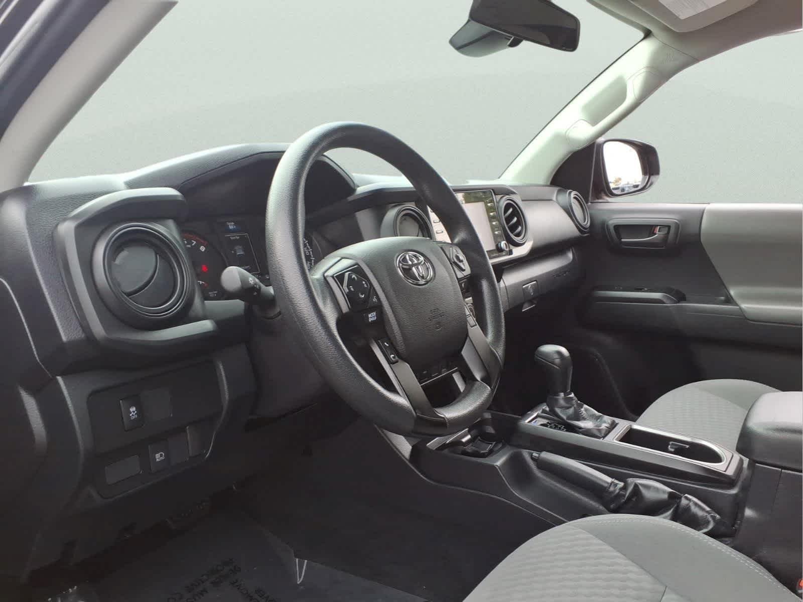 Used 2022 Midnight Black Metallic Toyota SR image 14