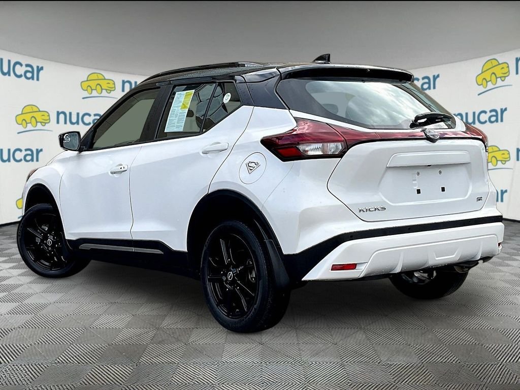 Used 2023 White Nissan SR image 4
