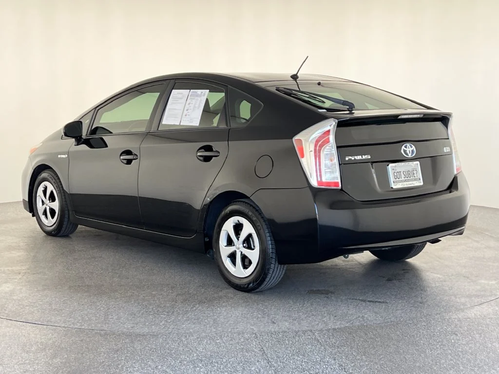 Used 2013 Black Toyota Two image 7
