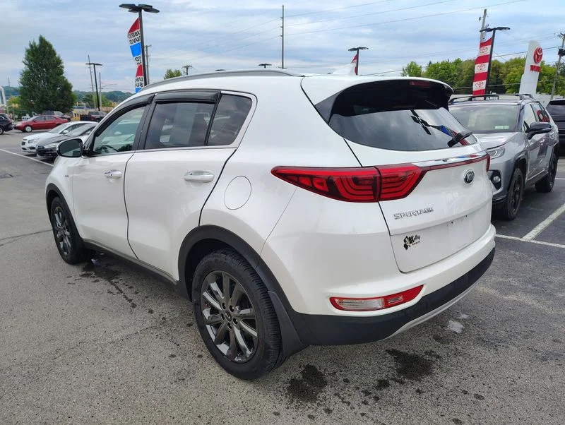 Used 2018 White Kia EX image 6