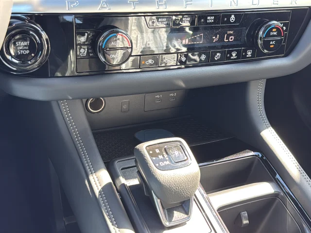 New 2026 Super Black Nissan Platinum image 20