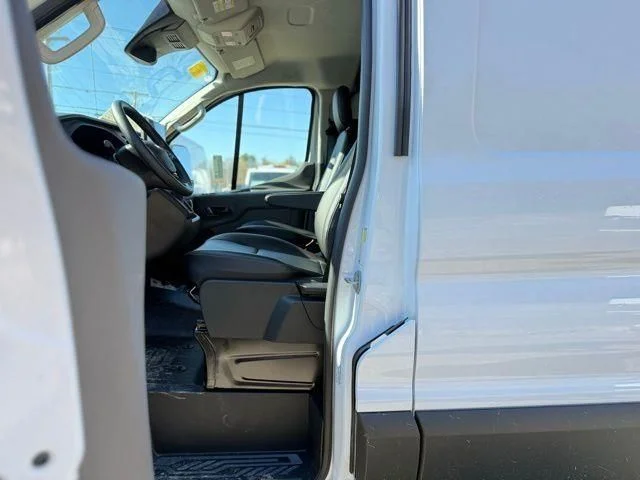 New 2026 Oxford White Ford Cargo Van image 13