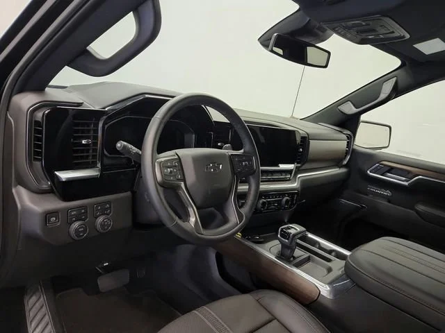 Used 2026 Black Chevrolet High Country image 17