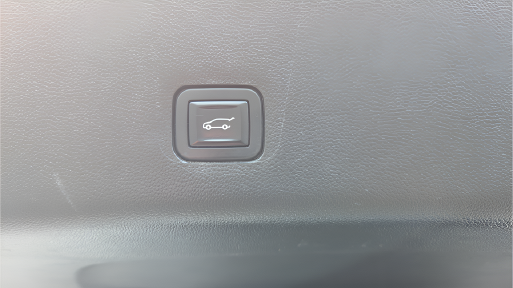 Used 2020 Beige Chevrolet Premier image 60
