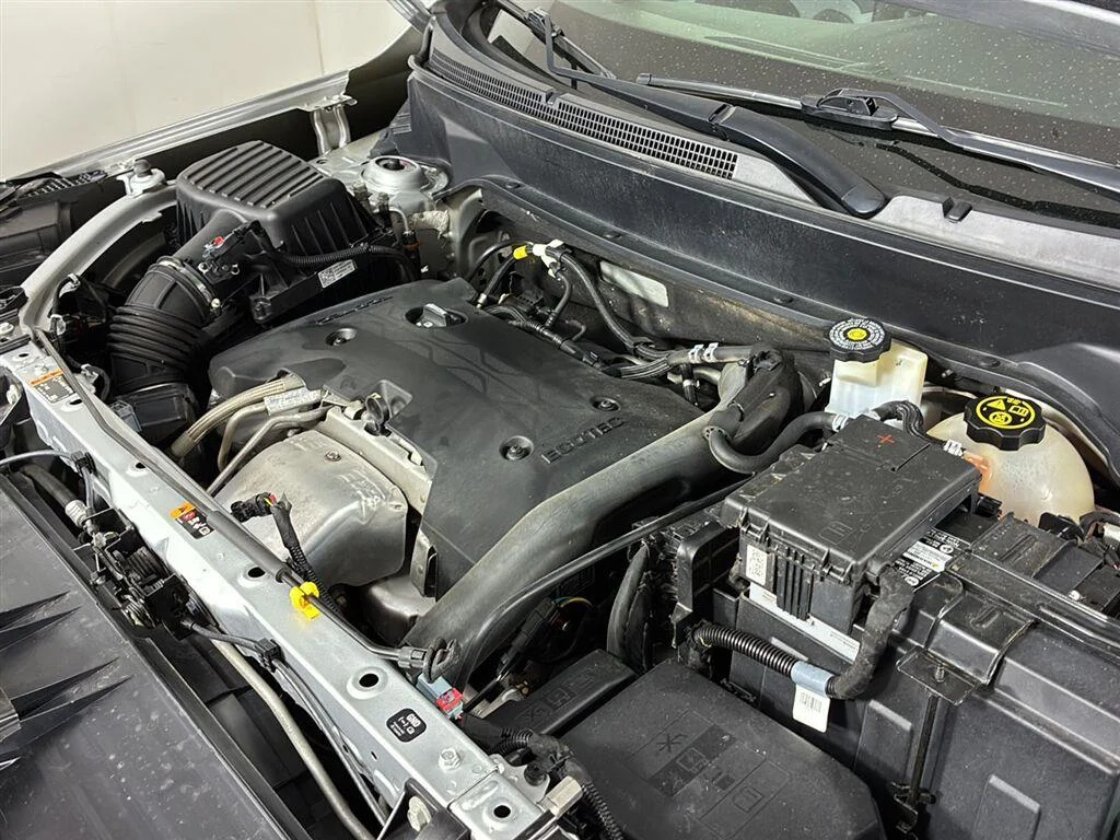 Used 2019 Quicksilver Metallic GMC SLT image 10