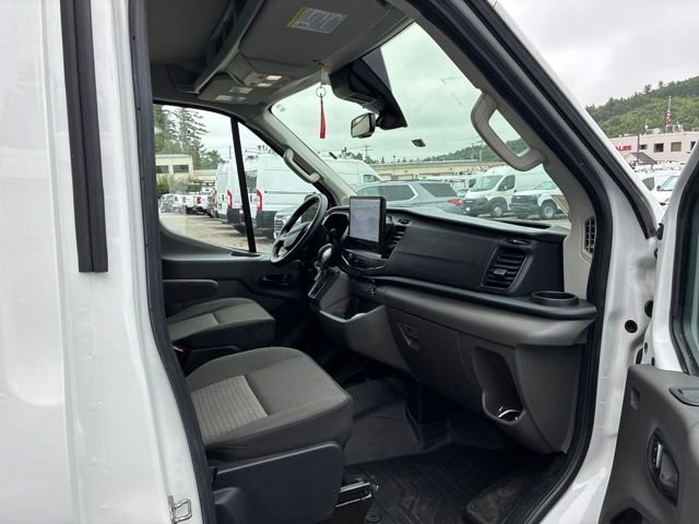 Used 2022 White Ford Base image 8