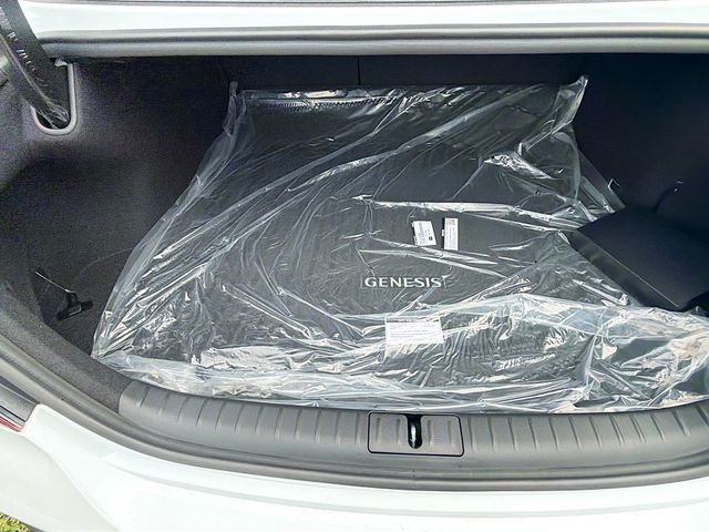 New 2026 White Genesis 2.5T image 26