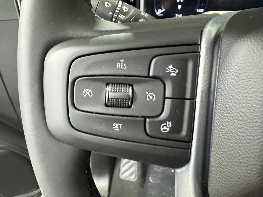 New 2026 Summit White GMC SLE image 14