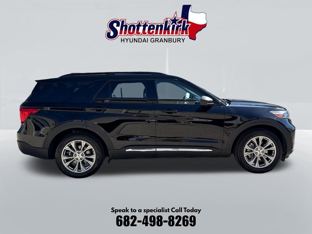 Used 2023 Black Ford XLT image 5
