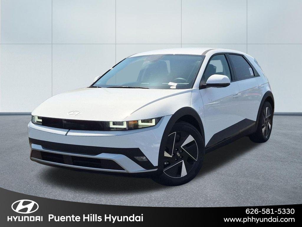 New 2026 White Hyundai SEL image 1