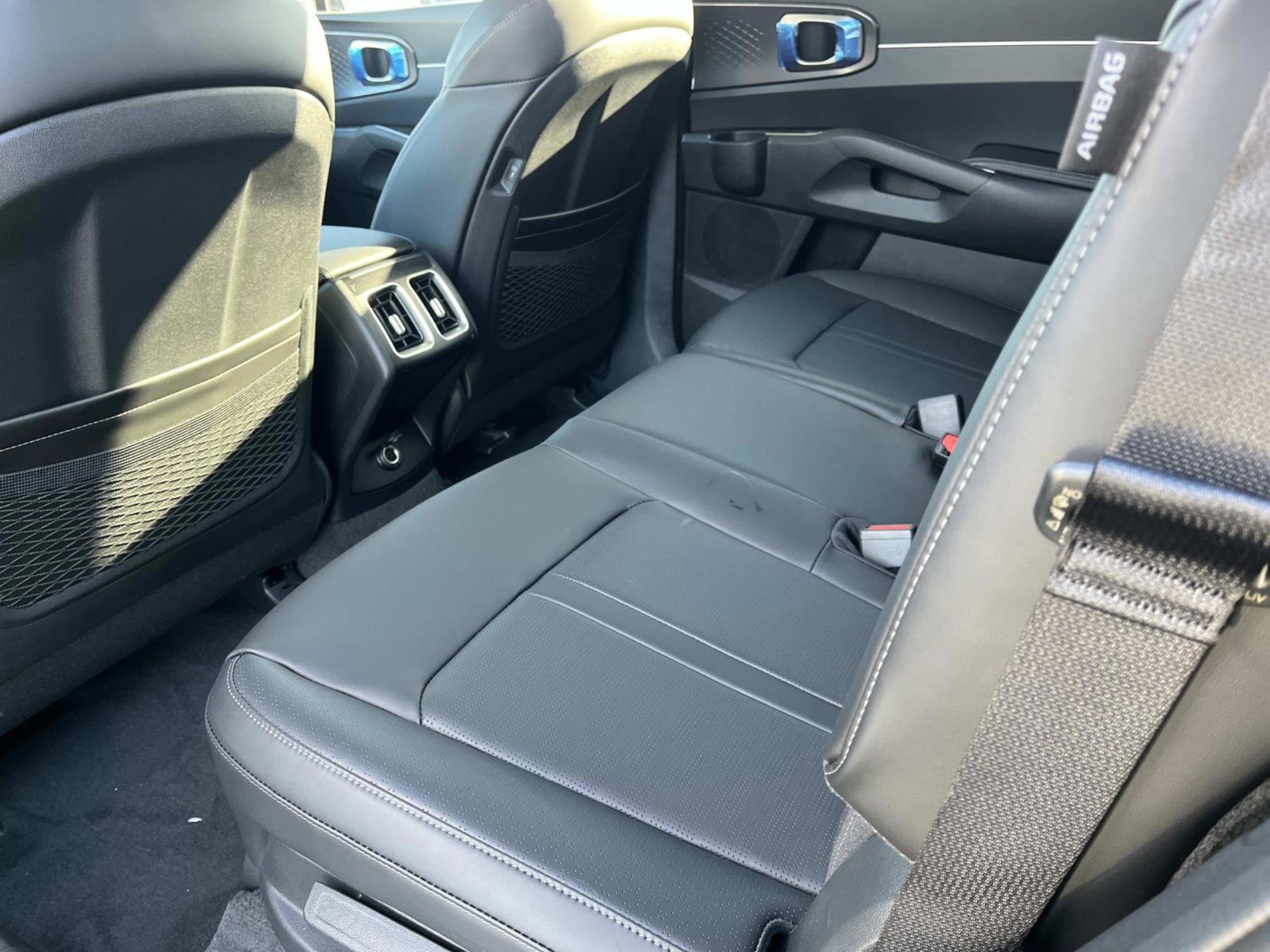 New 2026 Ebony Black Kia S image 20