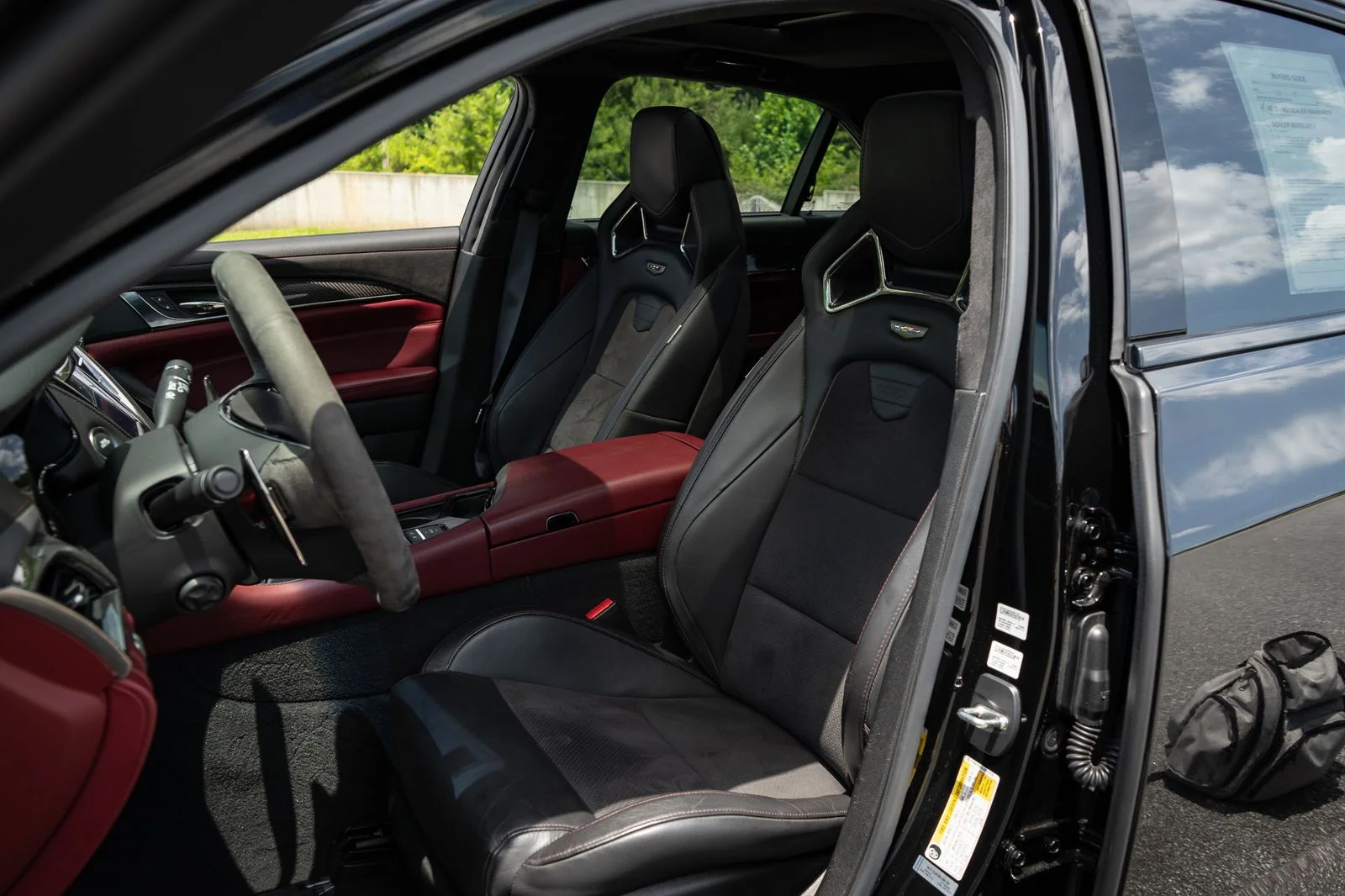 Used 2018 Black Raven Cadillac Base image 34