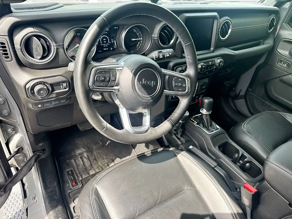 Used 2023 Gray Jeep Sahara 4xe image 10