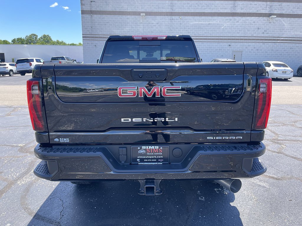 2025 GMC Sierra 2500HD Denali - Photo 8