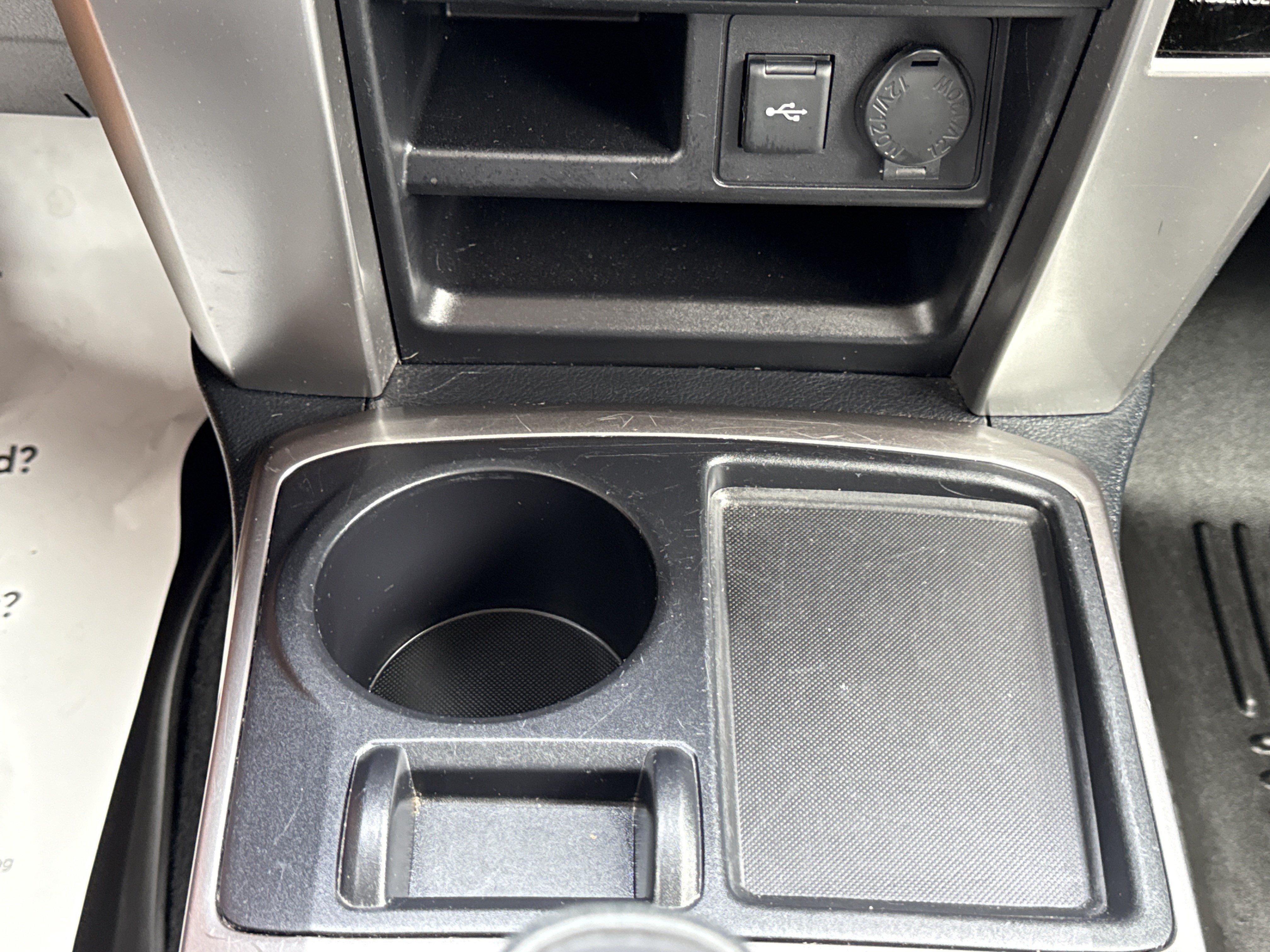 Used 2023  Toyota  image 26