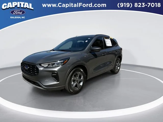 Used 2024 Gray Ford ST-Line image 4