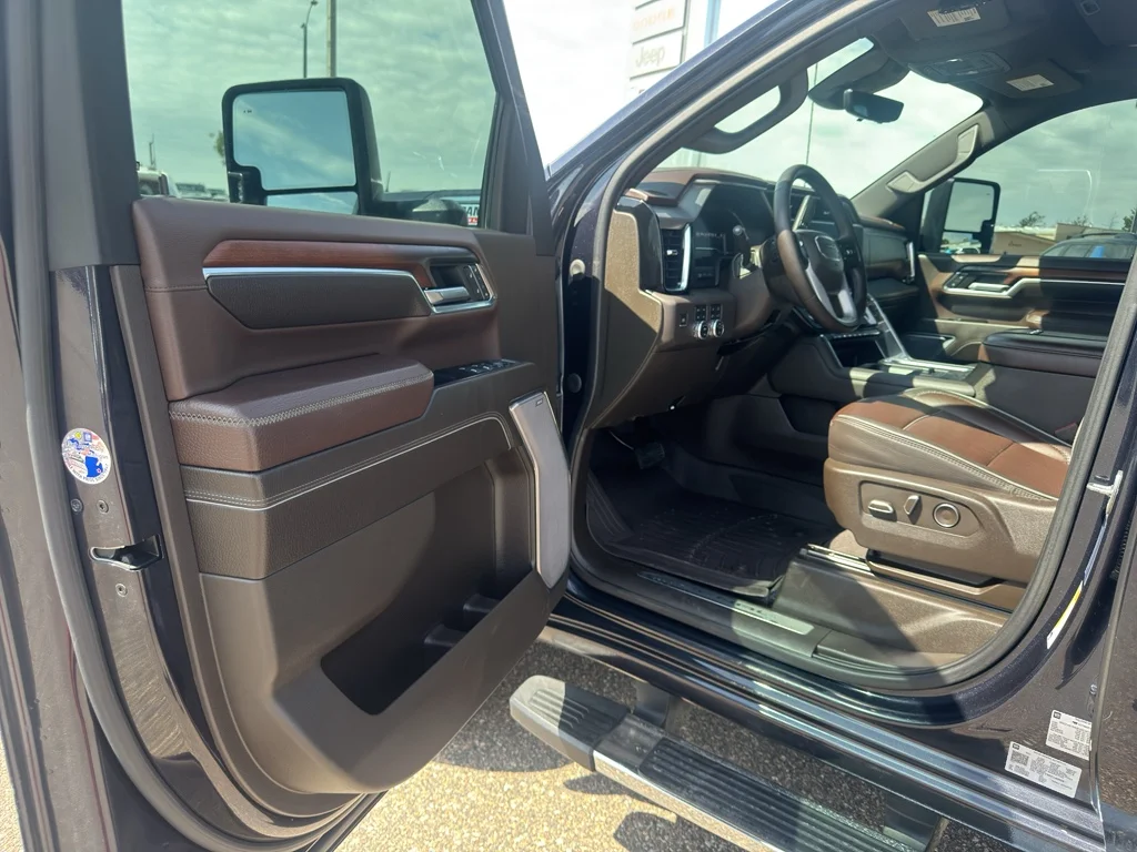 Used 2024 Titanium Rush Metallic GMC Denali image 10