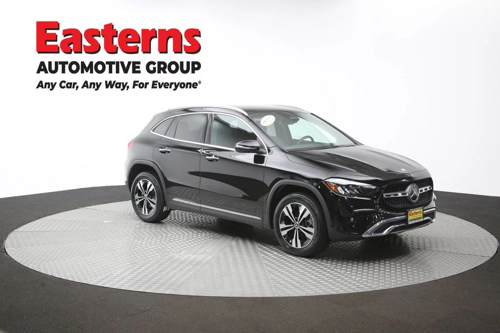 Used 2025 Black Mercedes-Benz GLA 250 image 48