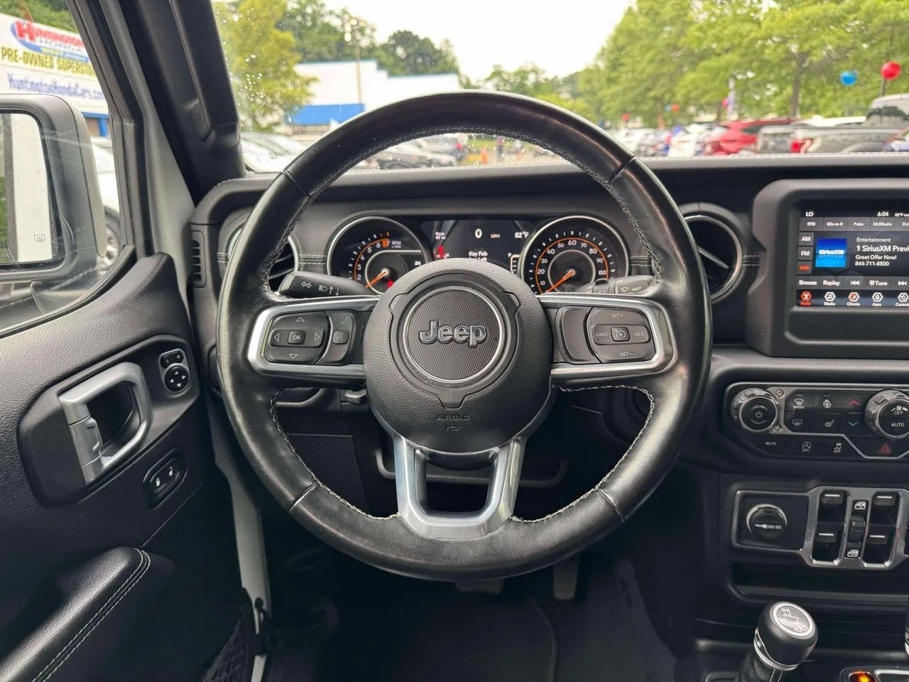 Used 2020 Bright White Clearcoat Jeep Sahara 4x4 image 24