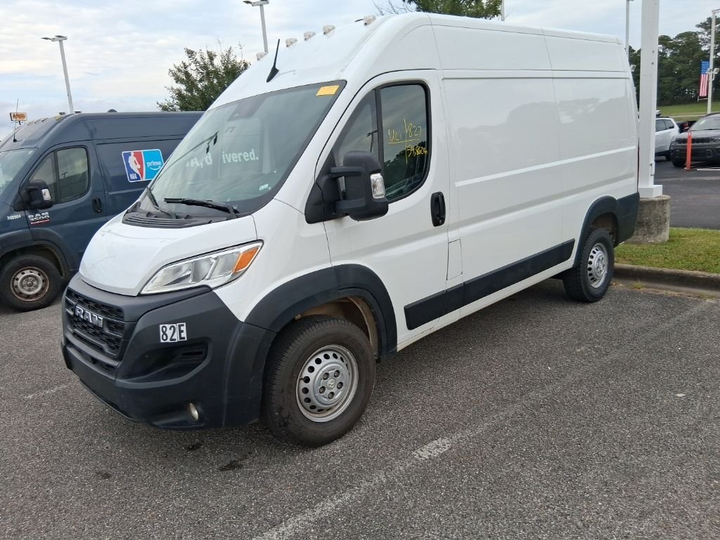 Used 2025 White Ram High Roof image 2