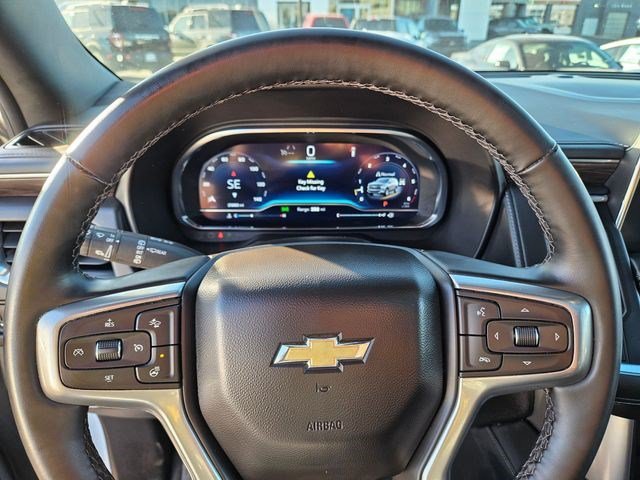 Used 2024 Summit White Chevrolet LT image 22
