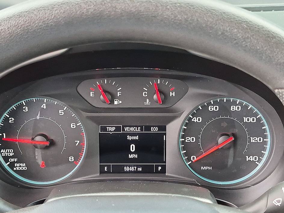 Used 2024 Summit White Chevrolet LT image 19