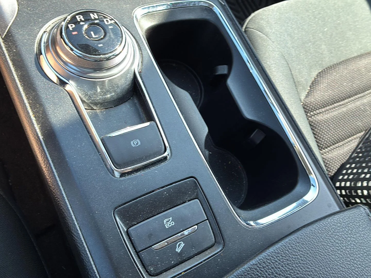 Used 2019 Oxford White Ford  image 4