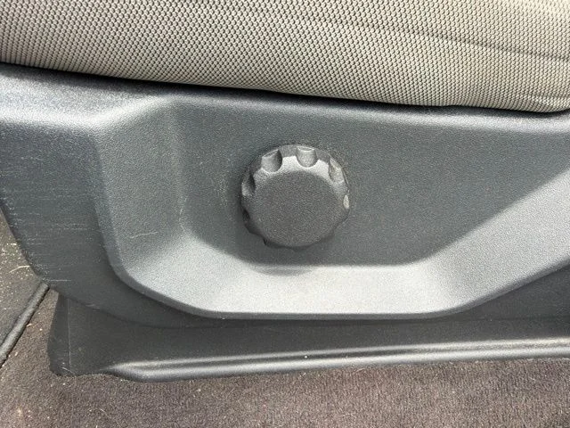 Used 2020 White Ford XLT image 15