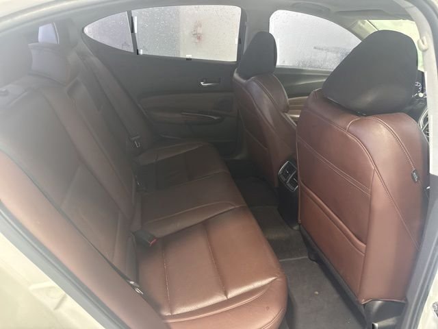 Used 2015 White Acura V6 Tech image 23