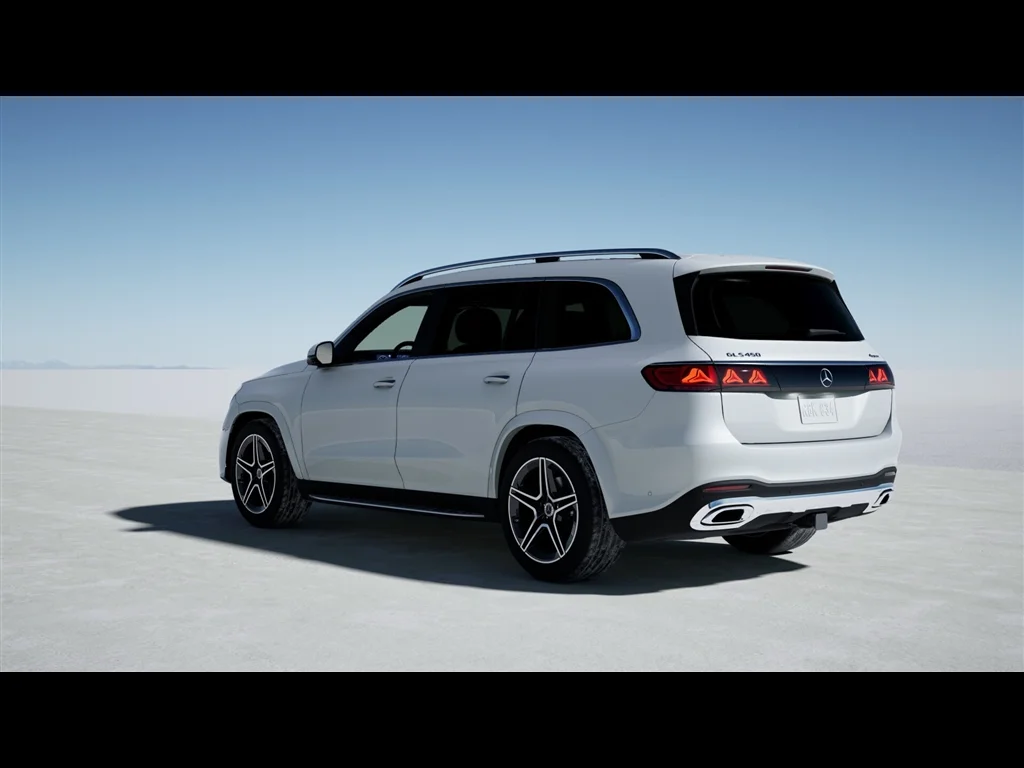 New 2027 MANUFAKTUR Moonlight White Metallic Mercedes-Benz GLS 450 image 24