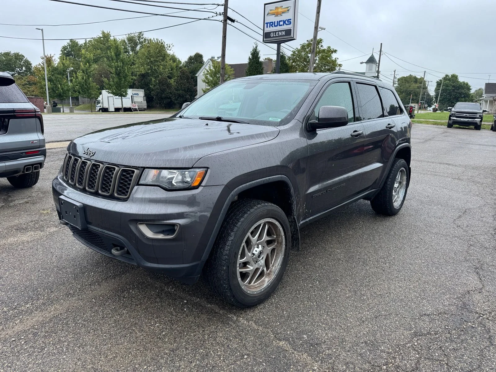 Used 2017 Jeep Grand Cherokee Laredo with VIN 1C4RJFAG2HC658433 for sale in Eminence, KY