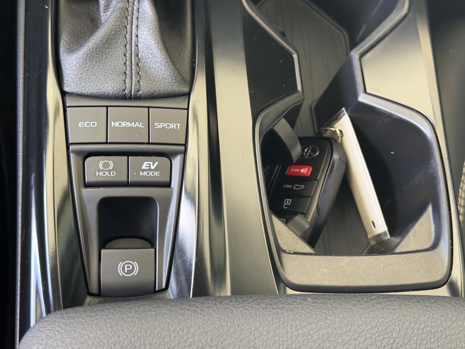 Used 2025 Heavy Metal Toyota SE image 13