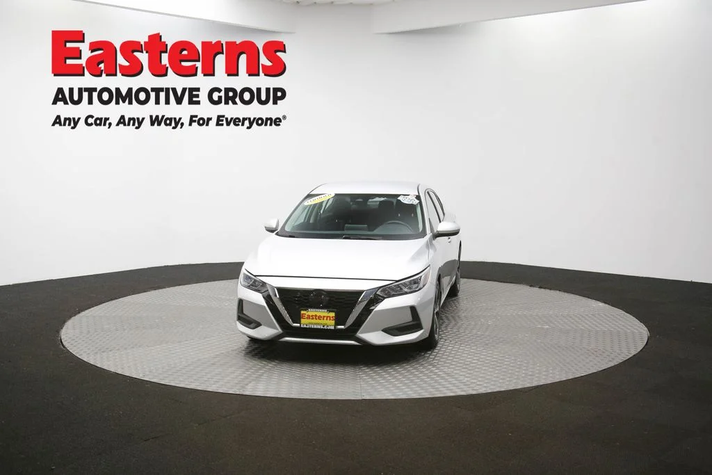 Used 2022 Silver Nissan SV image 52