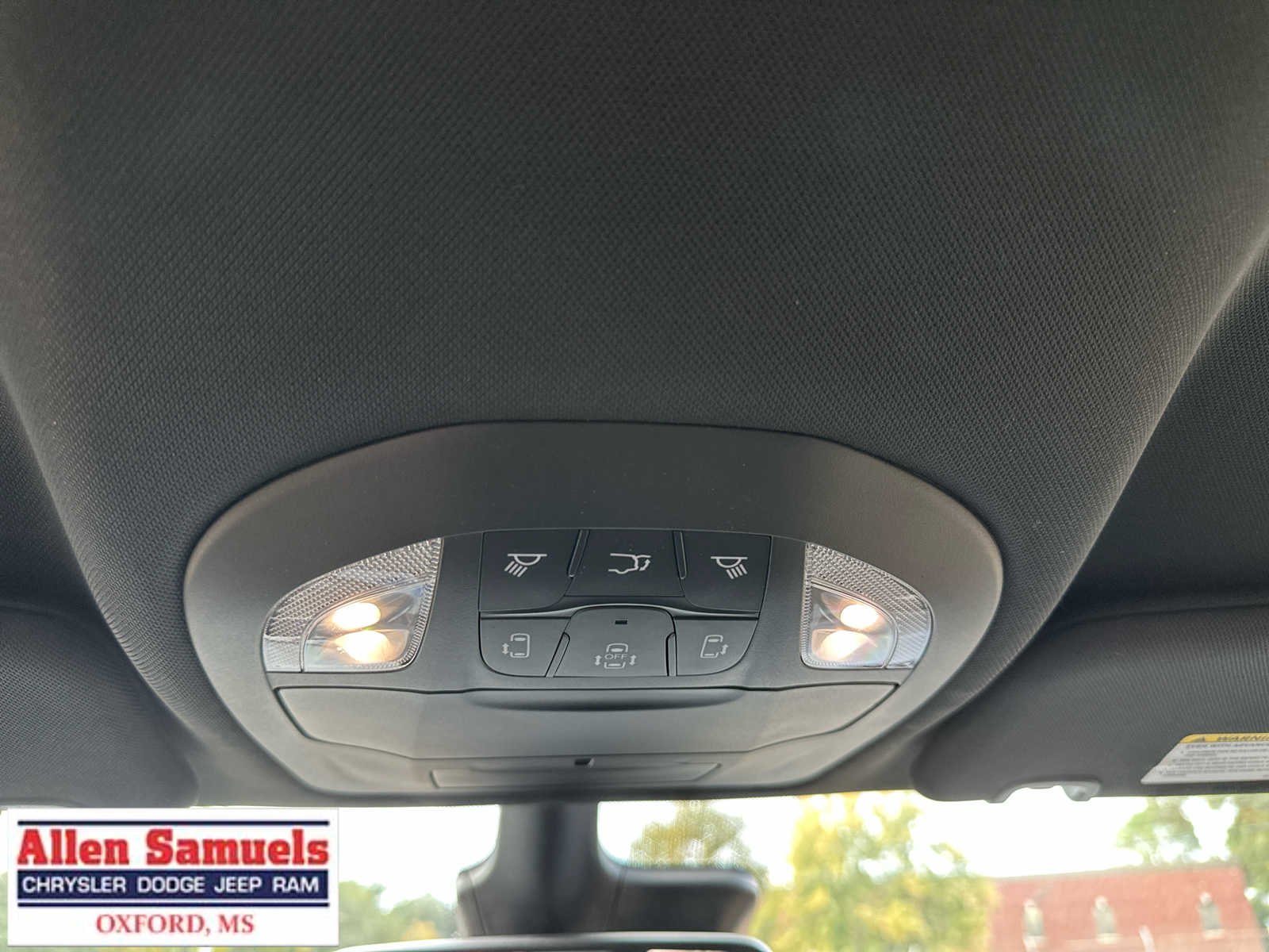 2026 Chrysler Pacifica Select - Photo 23